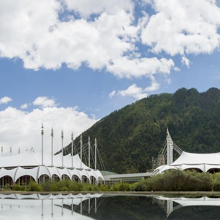 Intercontinental Resort Jiuzhai Paradise By Ihg Jiuzhaigou Exterior photo